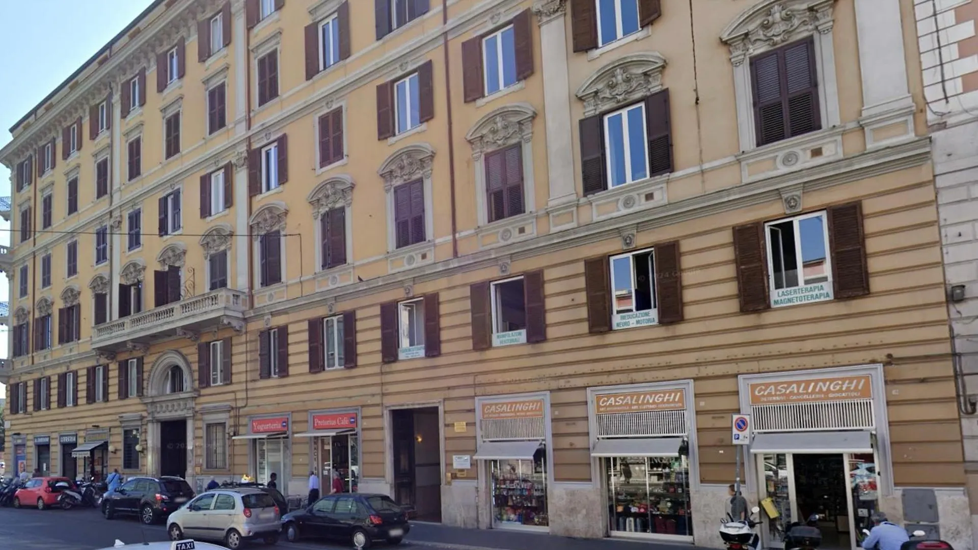 Parisi Apt Rome Apartment